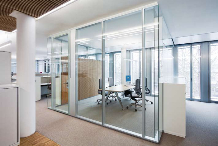 如何與辦公室隔斷設(shè)計師進行溝通？